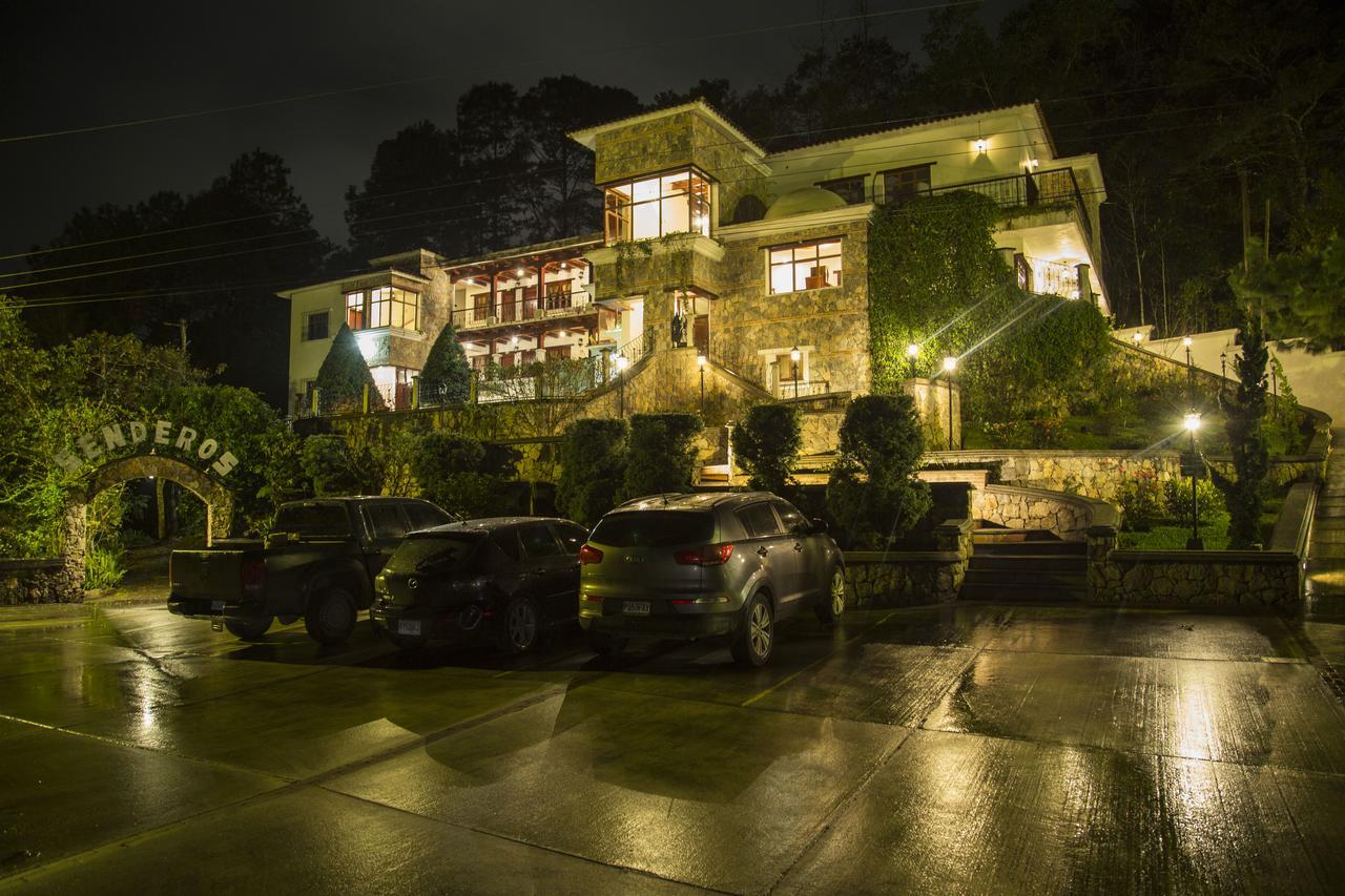 Casa Kirva Hotel Cobán Exteriör bild